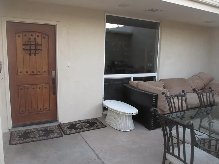 E Monterosa Ave — Photo 34