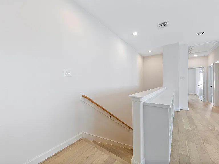 946 Judiway St — Photo 21