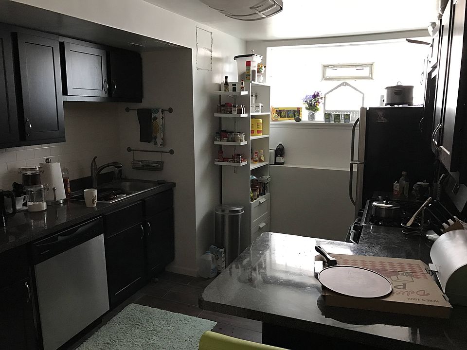 1st image of 2645 N Fairfield Ave #26471
