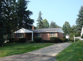 3738 Windover Dr, Hamburg, NY 14075