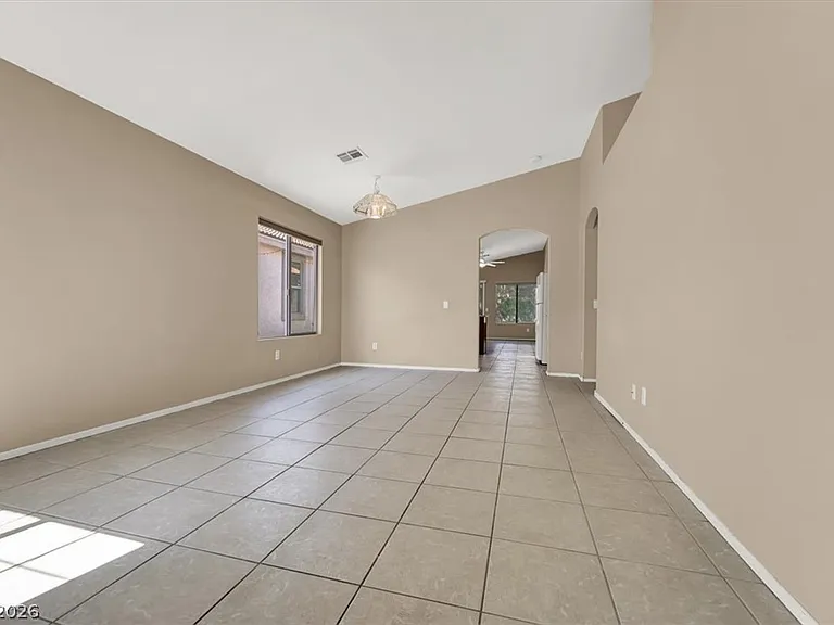 11073 Zampino St — Photo 3
