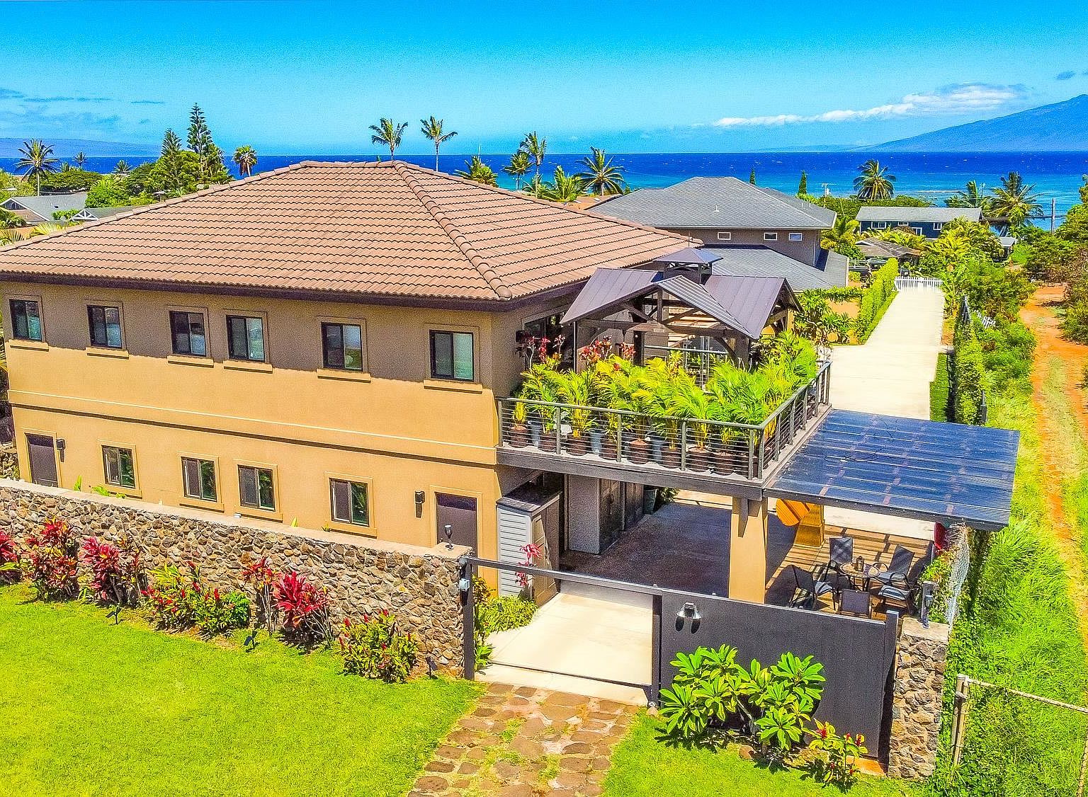 78 Hui D Rd #D, Lahaina, HI 96761 | MLS #400070 | Zillow