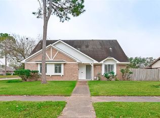 9203 Roos Rd, Houston, TX 77036