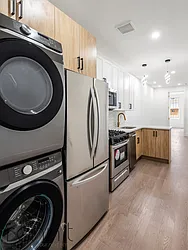 Rented by Rennit Inc.