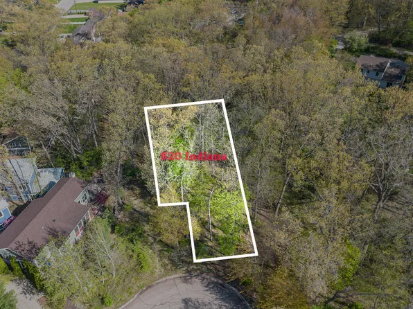 820 E Indiana St, New Buffalo, MI 49117