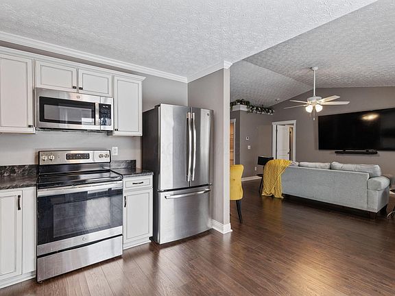 5th image of 1448 Pepper Ln