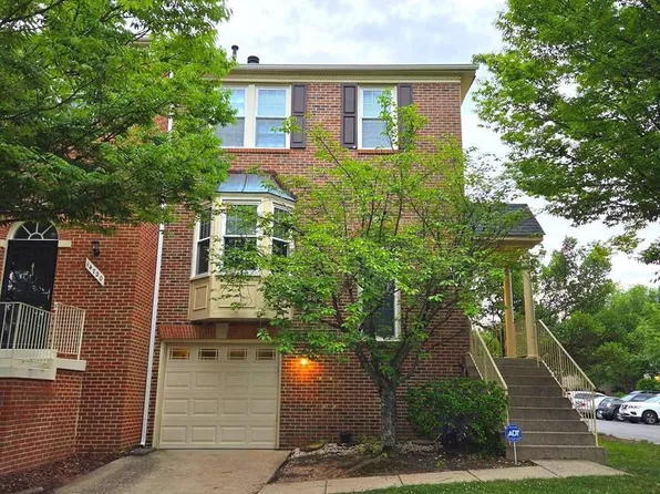 14718 Winterfield Ct, Centreville, VA 20120