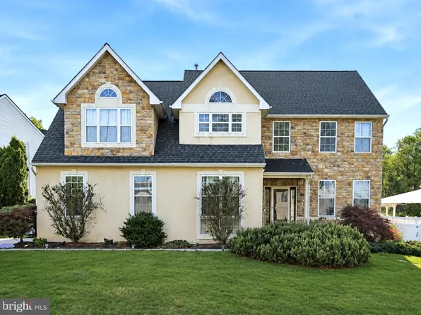 109 Spruce Trl, Swedesboro, NJ 08085