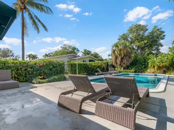 601 SW 17th St #1-4, Fort Lauderdale, FL 33315