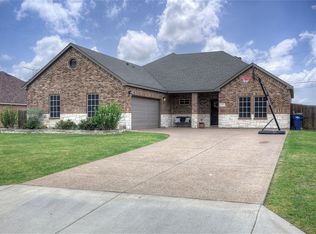306 Derick Dr, Fate, TX 75189