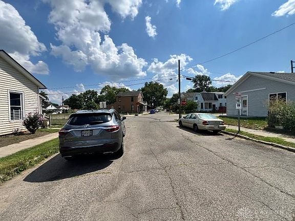 4th image of 68 McReynolds St