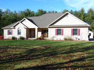 1152 Bishop Rd, Saline, MI 48176