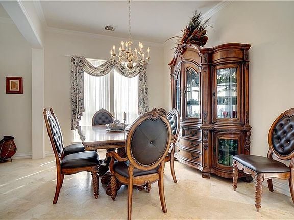 3rd image of 2220 Cachelle Ct
