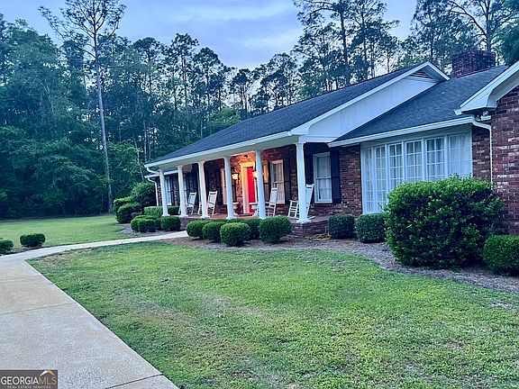 3rd image of 357 Knotty Pine Dr