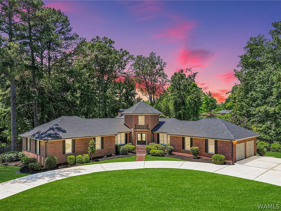 1st image of 528 Northshore Dr