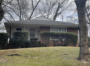 204 Woodlawn Ave, Newport, TN 37821