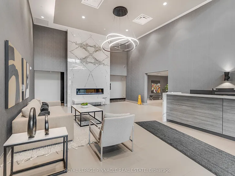 460 Gordon Krantz Ave #209 — Photo 10