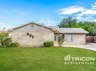 901 Loganwood Dr, Royse City, TX 75189