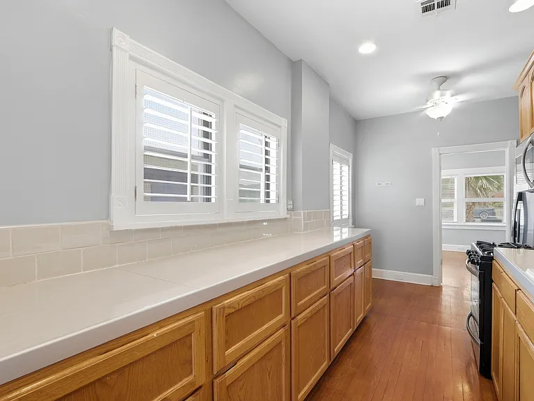 4410 Trowbridge Dr #A — Photo 11
