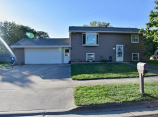 111 N Fir St, Pierre, SD 57501