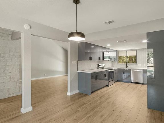 4th image of 50303 Eagle Trace Dr