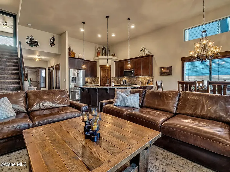 13810 N Pristine Cir — Photo 32