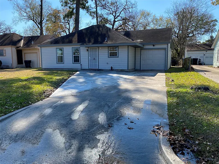 3818 Blodgett St — Photo 38