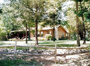 66 Blackfoot Dr, Cherokee Village, AR 72529