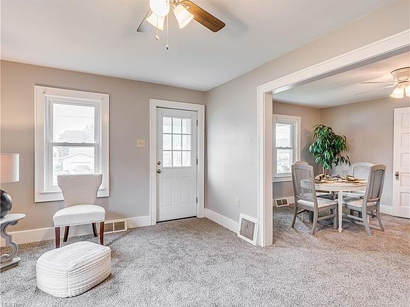 5th image of 3958 Virgil St