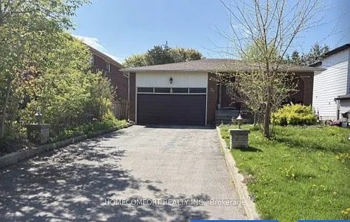 70 Hunt Ave Photo 1