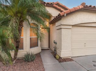 930 W Sun Coast Dr, Gilbert, AZ 85233
