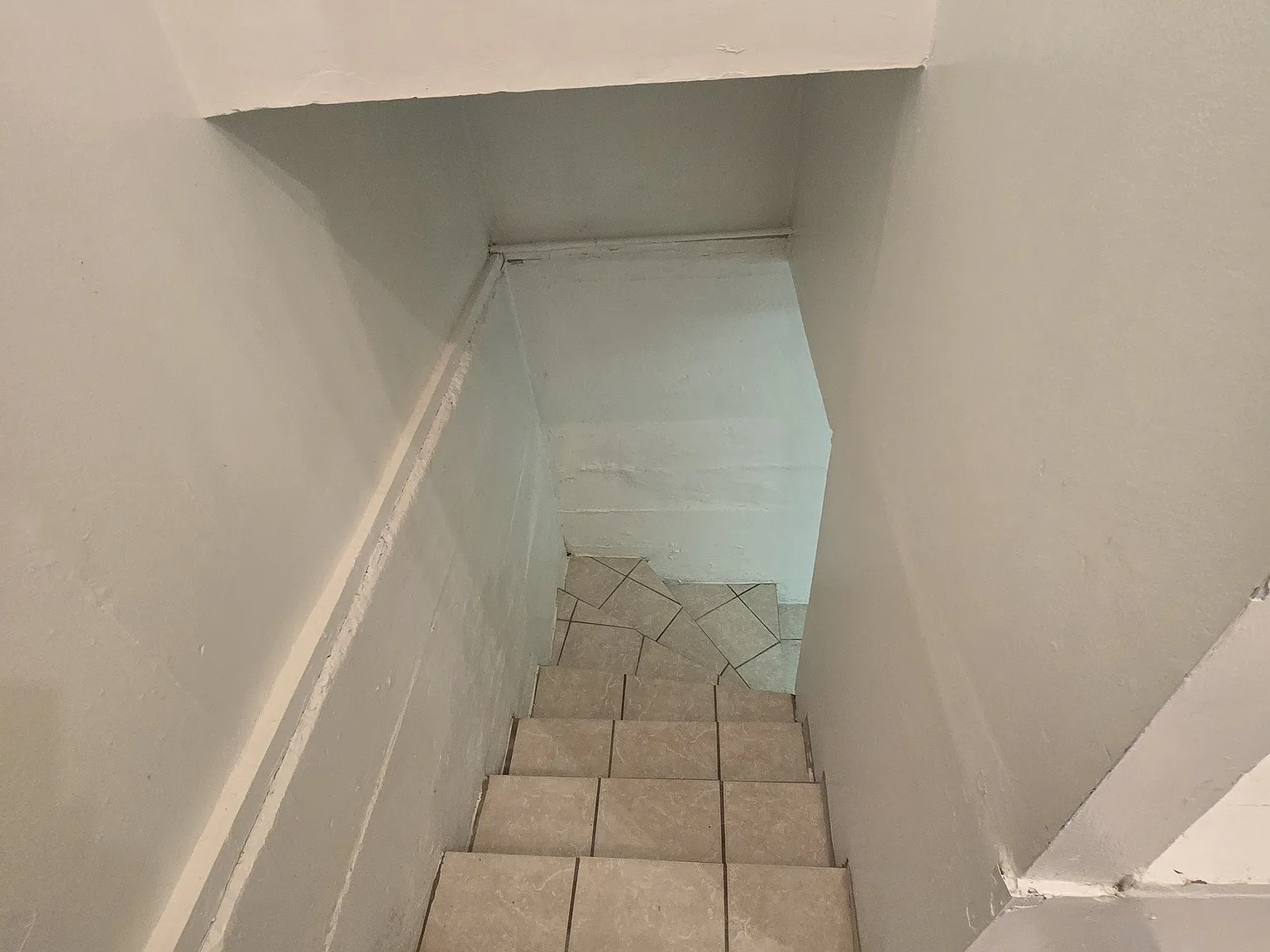 379 N 300 W — Photo 2