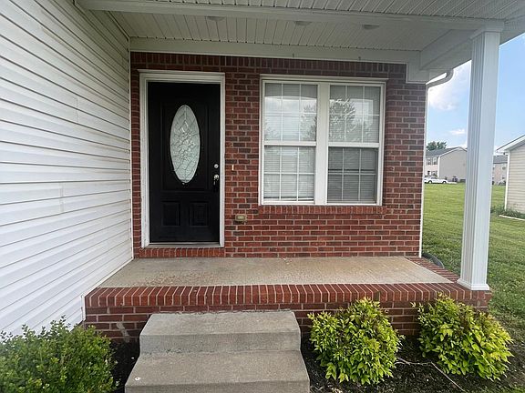 2nd image of 382 Kenlee Cir #B