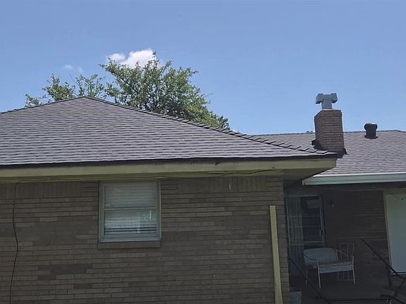 3rd image of 1617 SW 80th St