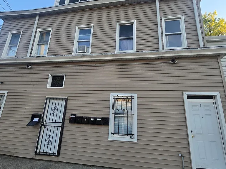 307 Broadway #7R — Photo 14