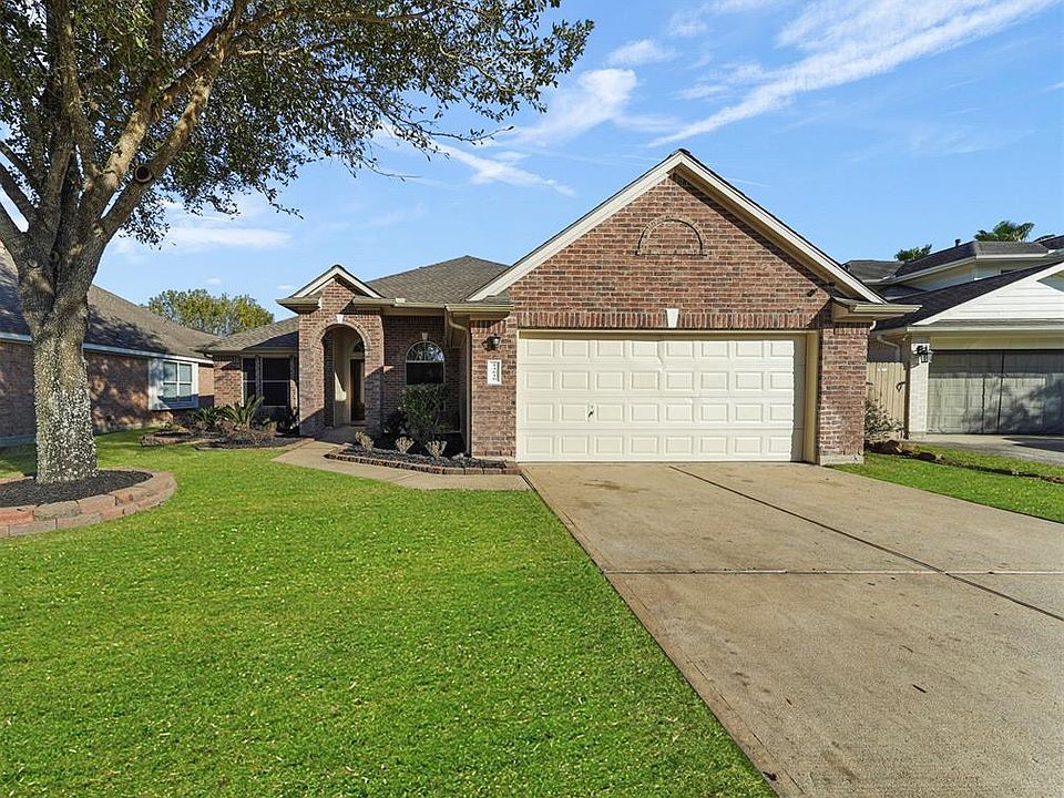 1st image of 14610 Valley Stone Ct
