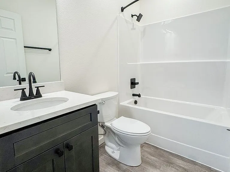 991 Covey Run Rd — Photo 7
