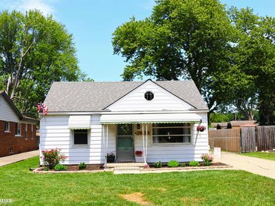 24695 Trombley St, Harrison Township, MI, 48045