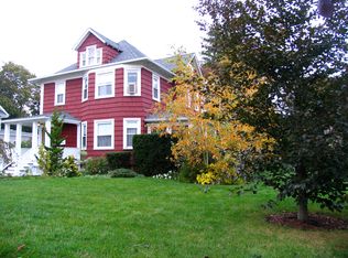 43 Onslow Pl, Freeport, NY 11520