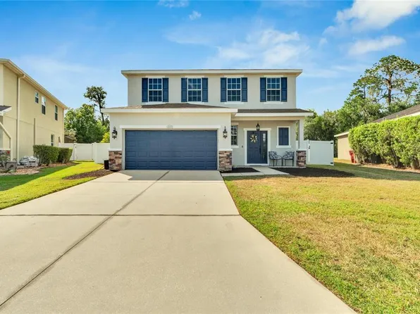2625 Walden Woods Dr, Plant City, FL 33566