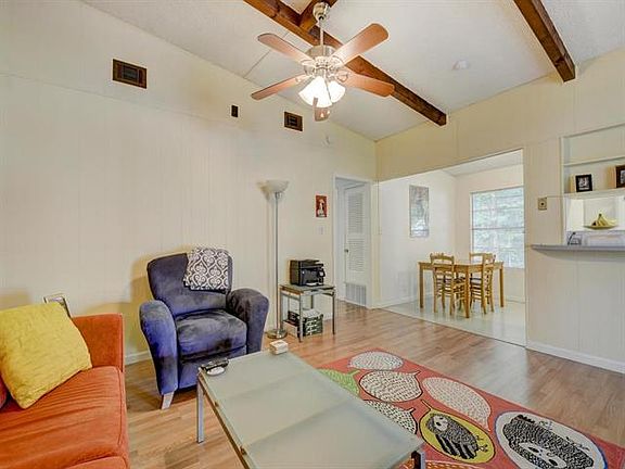 5th image of 1301 E Saint Johns Ave #B