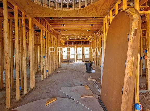 5th image of 7537 Park Ave
