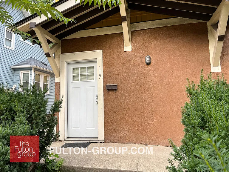 117 Fuller Ave NE — Photo 36