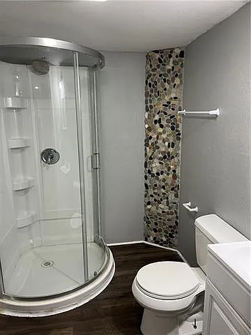 3 bed, 2.0 bath, 1200 sqft, $950 — Photo 4