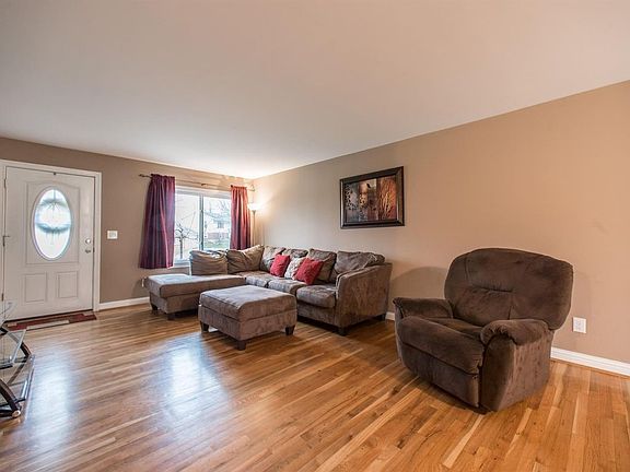 5th image of 12135 Spalding Dr