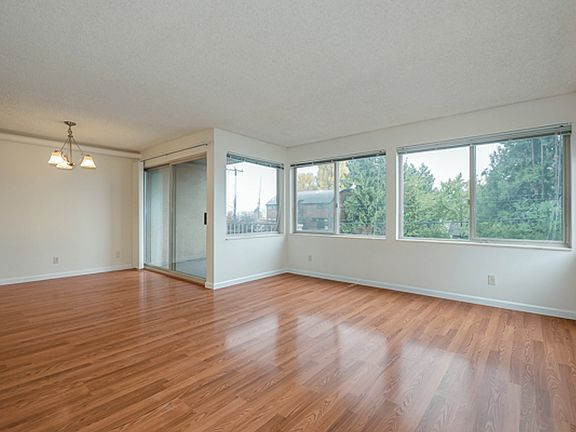 2nd image of 2034 Minor Ave E APT 101