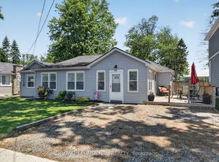 404 Lakewood Ave, Fort Erie, ON L0S 1N0