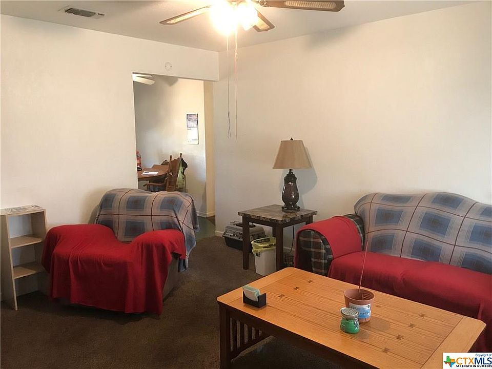 2nd image of 606 N 15th St