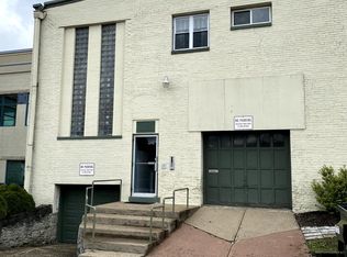 100 3rd Ave, Carnegie, PA 15106