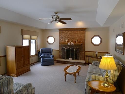 4th image of 17556 S Jennifer Dr